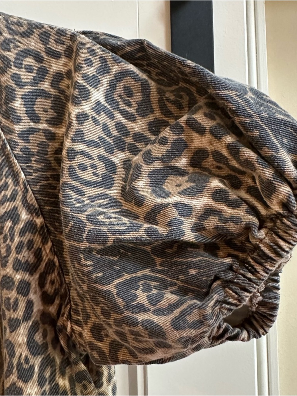 ENTRO Leopard Print Puff Sleeve Mini Dress Size Small Button Front Boho Chic - Picture 6 of 7